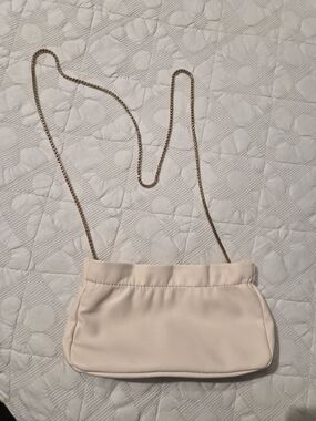 Mango Cream Shoulder Bag with Gold Chain